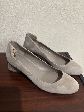 Tory Burch Taupe Suede Low Block Heel Pumps